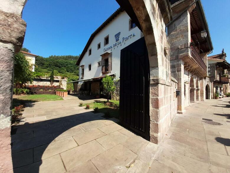 Hotel Casona De La Pinta