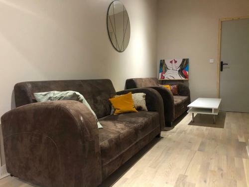 Grande Maisonavec Jardin � Tours