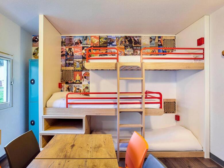 Hotel Premiere Classe Maurepas - Cc Paris West