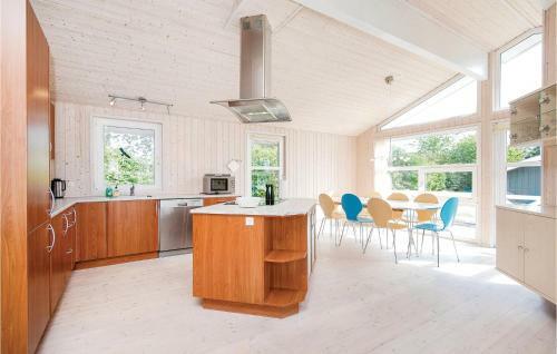 Holiday Home Br�ndb�kken Hadsund IV