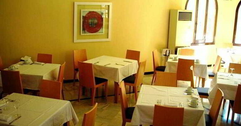 Pueblo Acantilado Suites