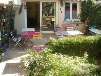 Hotel H�tel Du Tricastin