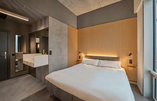 Hotel Zleep Madrid Airport