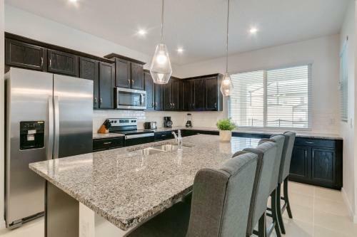 4 Bedrooms - 4,5 Bathrooms - Solara 8964 Ad