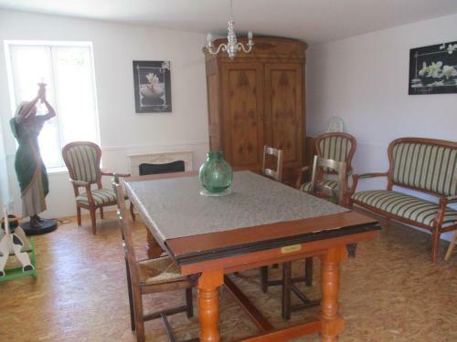 G�te De La Crochardi�re