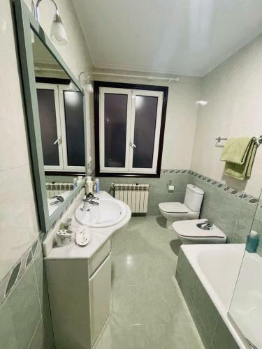 Apartamento Amplio Y C�ntrico Piso Se�orial