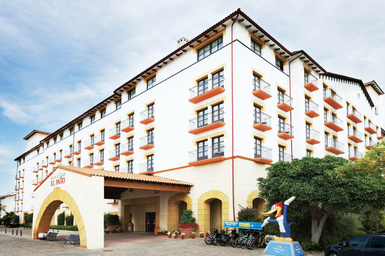 Hotel El Paso - Portaventura Park Tickets Incluidos + 1 Acceso Ferrari Land