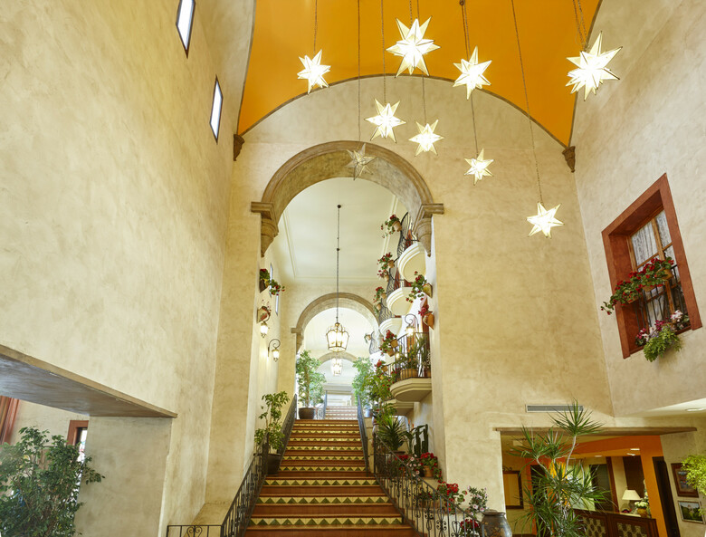 Hotel El Paso - Portaventura Park Tickets Incluidos + 1 Acceso Ferrari Land