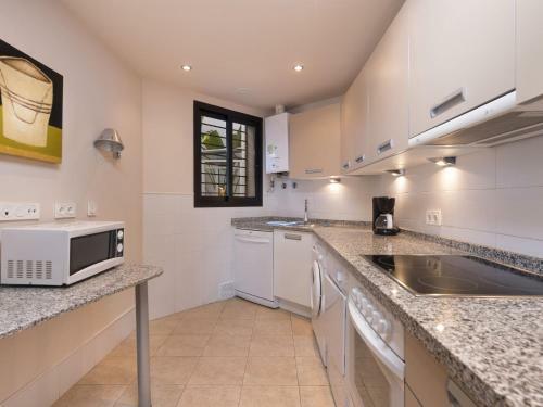 Apartment Sea Costa By Interhome