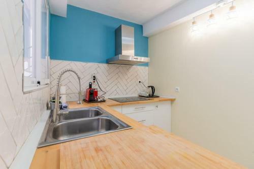 Apartamento Torrent Terrace Haven: Bbq & City Access