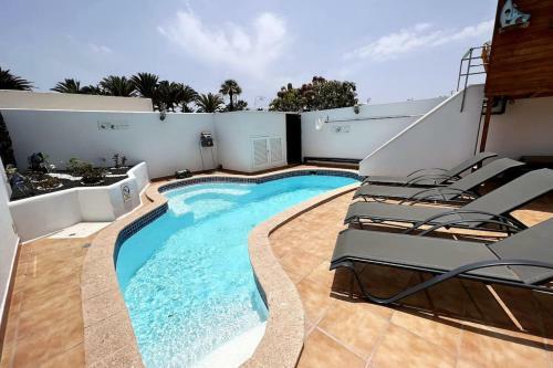 The Sallies - 3 Bedroom Villa With Private Pool