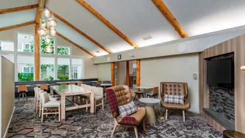 Hotel Residence Inn Anchorage Midtown