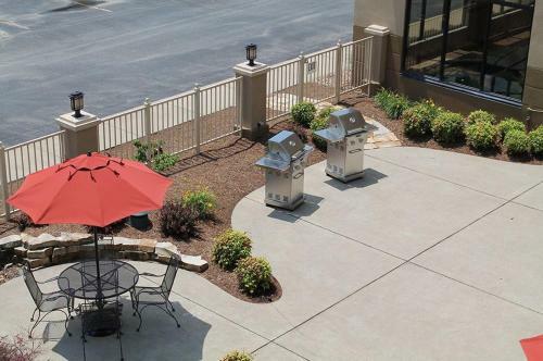 Auburn Place Hotel & Suites Paducah