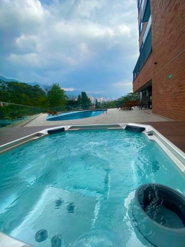 Apartment In The Poblado, Close To Lleras Park