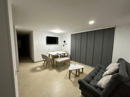 Moderno Apartamento Con 3 Habitaciones
