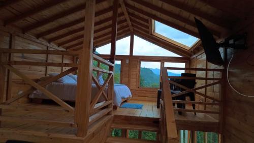 Villa Ecocaba�a Con Jacuzzi Ecocaba�as Byb