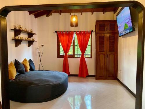 Acogedora Casa de Campo Con Excelente Ubicaci�n