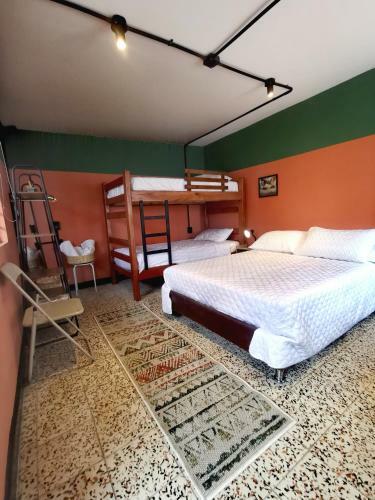 Bed & Breakfast La Bonita Guesthouse