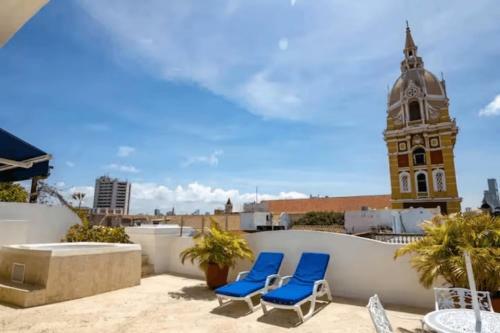 Apartamento Edificio Ubicado En El Centro de La Ciudad Dentro de La Ciudad Amurallada Edificio Ayos