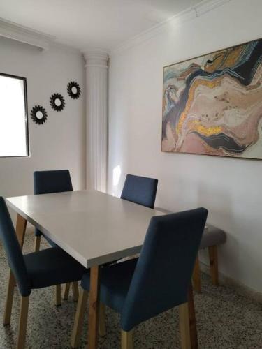 Apartamento En Barrio El Laguito