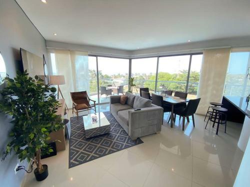 Apartamento La Boquilla Oceanfront Penthouse
