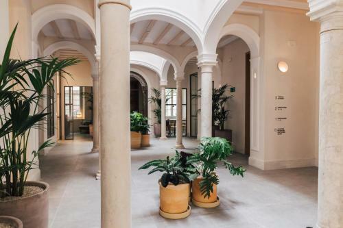 Hotel Pl�cido Y Grata