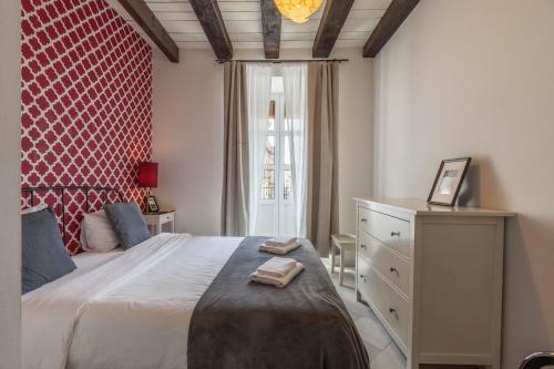 Ad2a Luminoso 2 Br Apartment, 250m de Catedral