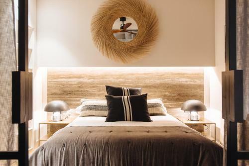 R26 Suites By Magno Apartments