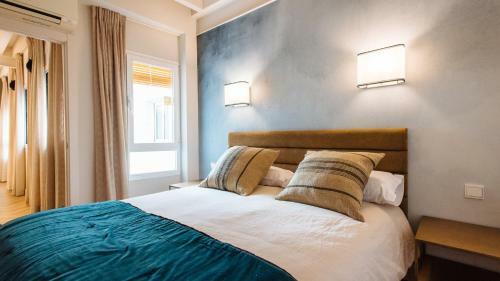 R26 Suites By Magno Apartments