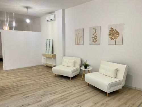 Flamenca Triana - Apartamento Totalmente Equipado Wifi 2d Sofas Camas 2 Ba�os