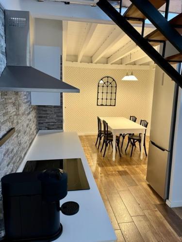 Apartamento Ti2 D�plex Con Terraza Privada, 120 Metros de La Catedral