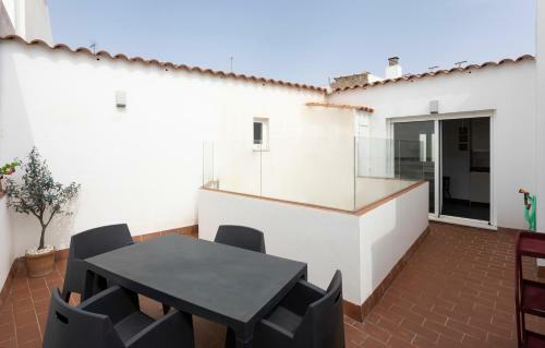 Terrace & Chill Urban Apartment