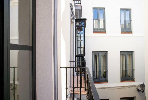 Nqn Aparts & Suites Sevilla