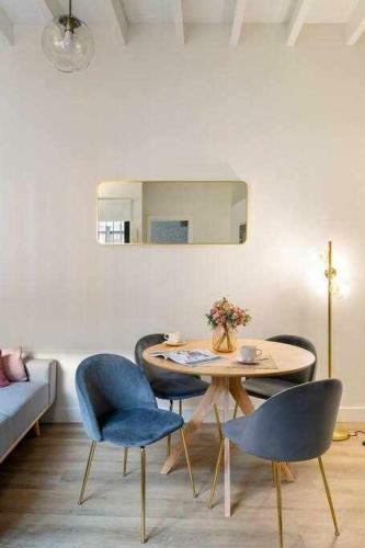 Monkeys Apartments San Rom�n Deluxe