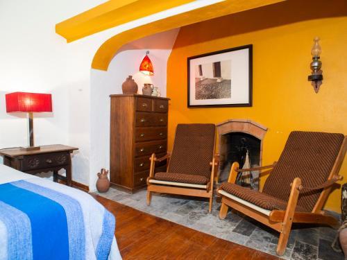 Hostal Casa Visconde De Bouzoes