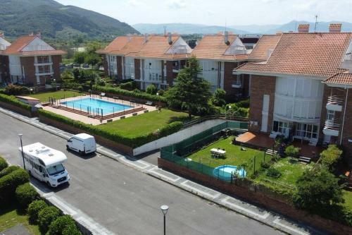 Apartamento Casa Playa Berria/santo�a