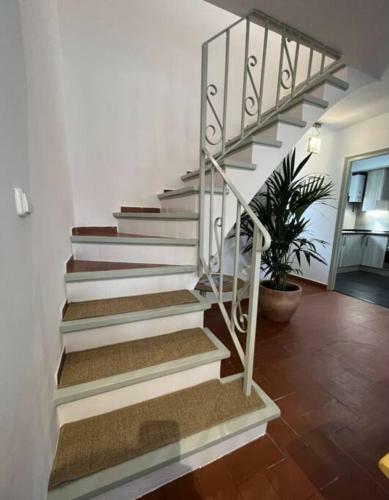 Fant�stica Casa Amb Jard� En Plena Costa Brava
