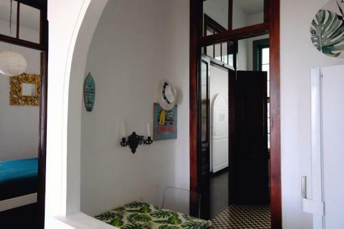Rooftop Dreamhouse - 3br With Seaviews