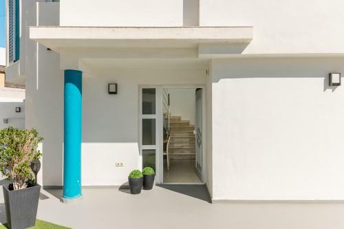 Chalet Con Piscina En Tabaiba By Alterhome