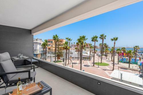 Apartamento Elegance Seaside Retreat
