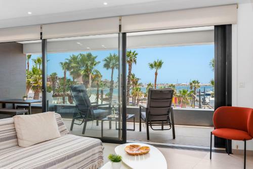 Apartamento Elegance Seaside Retreat