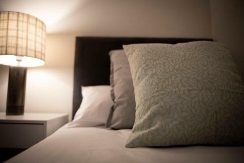 Apartamento Exterior 2 Dormitorios En Centro Hist�rico