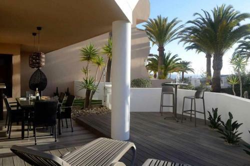 Apartamento De Dise�o Con Espectacular Terraza