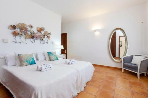 Villa In San Jose Sleeps 10 - Sa Vinya
