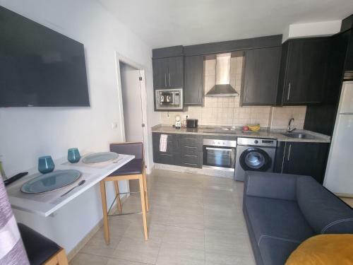 Apartamento A 600m de La Playa, Terraza Soleada