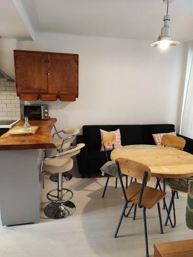 Little Vintage Apartment & Pool