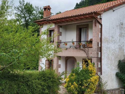 Casa de Los Valles En Rionansa