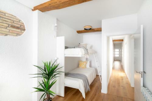 Incre�ble, Amplio, C�modo Y C�ntrico Apartamento
