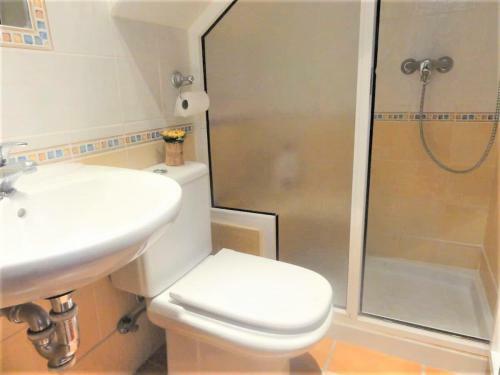Apartamento Lovely 2 Bedroom In Oasis de Capistrano, Nerja