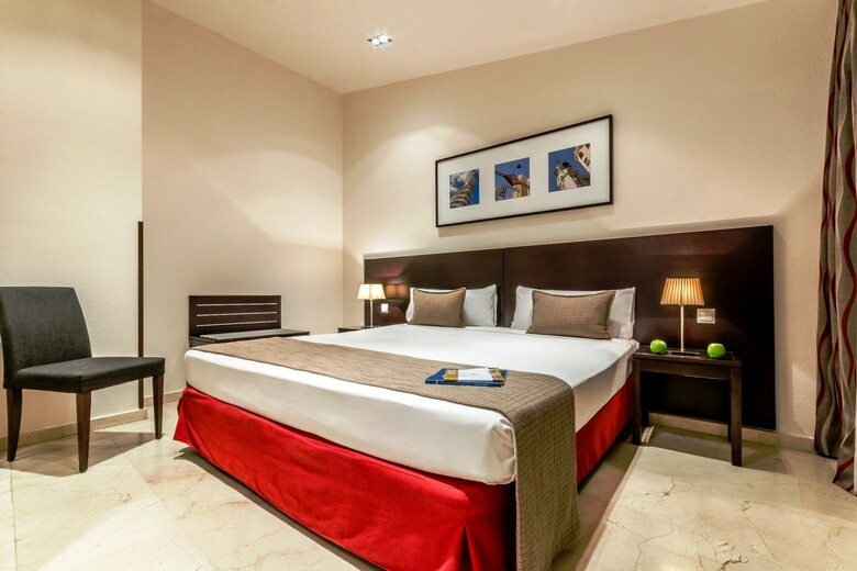Hotel Exe Suites 33